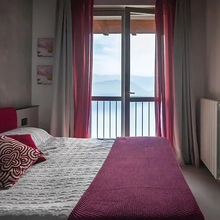 Enjoyiseolake - Beatrice - Vibrant Flat With View Apartment *